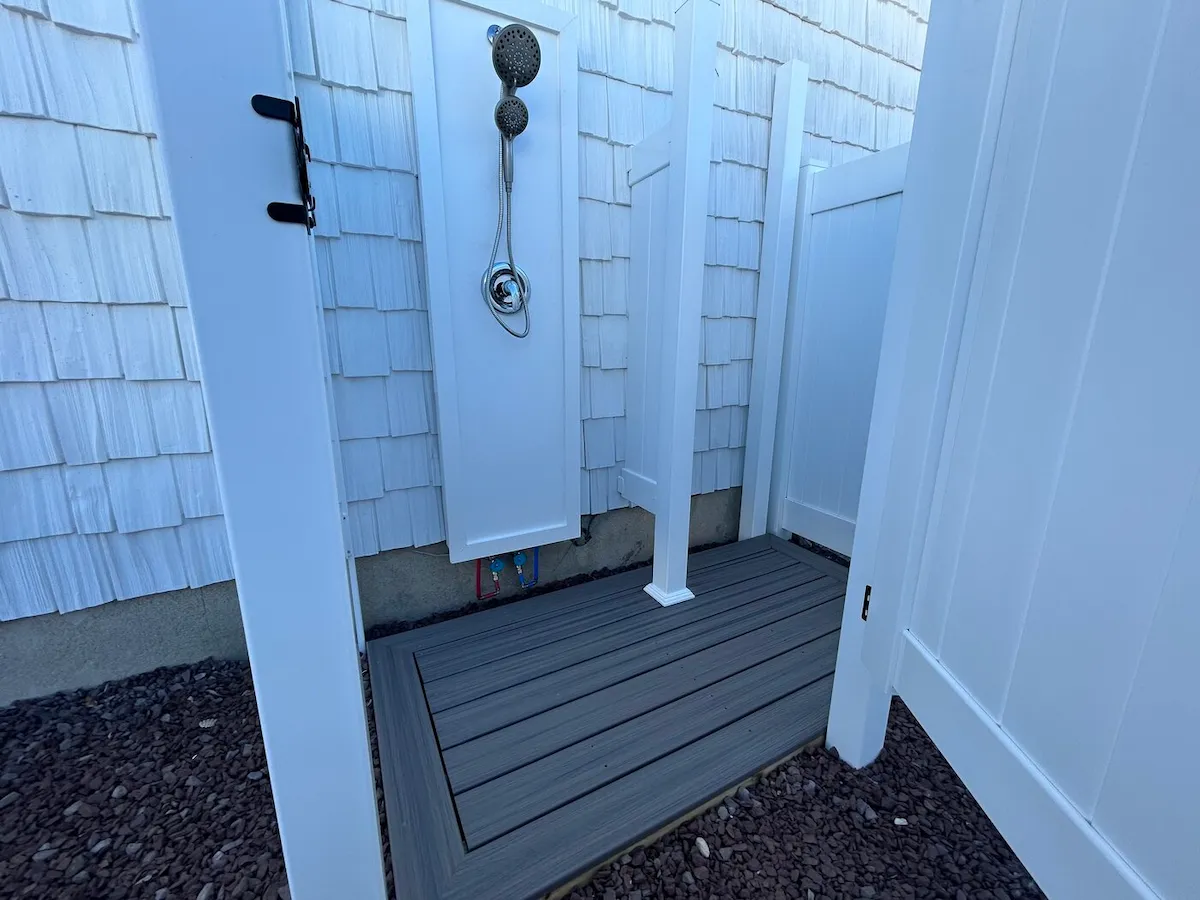 Margate City NJ outdoor shower Trex deck floor privacy panels